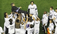 Những khoảnh khắc Mourinho "vấy bẩn" hình ảnh Real Madrid