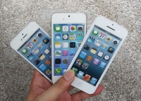 [kaupeyeucope] Mô hình iPhone 5S và iPhone 5C xuất hiện tại Sài Gòn