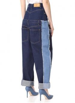 Những mẫu quần jeans quái đản nhưng vẫn cháy hàng