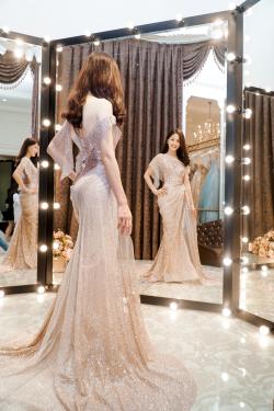 Phương Nga gấp rút chuẩn bị lên đường tham dự Miss Grand International 2018